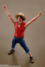 Load image into Gallery viewer, ONE PIECE NETFLIX - Monkey D.Luffy - Figurine S.H. Figuarts 14cm
