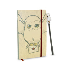 Charger l&#39;image dans la galerie, HARRY POTTER - Hedwig - Gif Box - Notebook A5+ Stylo
