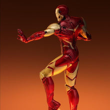 Charger l&#39;image dans la galerie, MARVEL - Iron Man - Lampe Diorama 31cm

