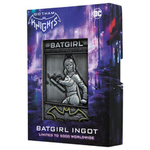Charger l&#39;image dans la galerie, GOTHAM KNIGHTS - Batgirl - Lingot en Métal Collection Limitée
